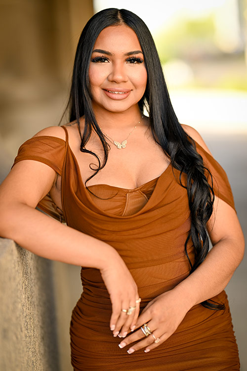 Paulina_Veloz